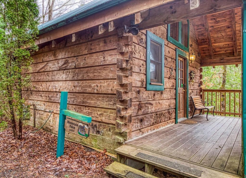 Mountain Eden, Hot Tub, Resort Pool, Wifi, 1089 Free Tickets Each Paid Day, Dollywood And More Gatlinburg Kültér fotó